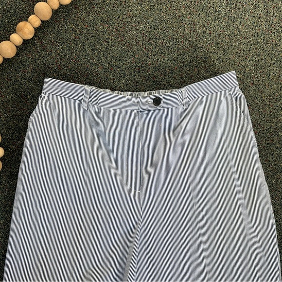 LAND’S END Blue & White Striped Seersucker Shorts Elastic Waist Comfy Casual 16 - Picture 9 of 16